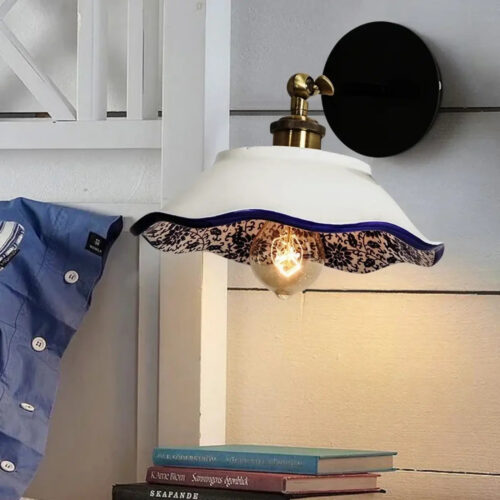 applique-murale-vintage-ceramique-blanche-motif-bleu-lampe-style-abat-241 Applique Murale | LUMELE